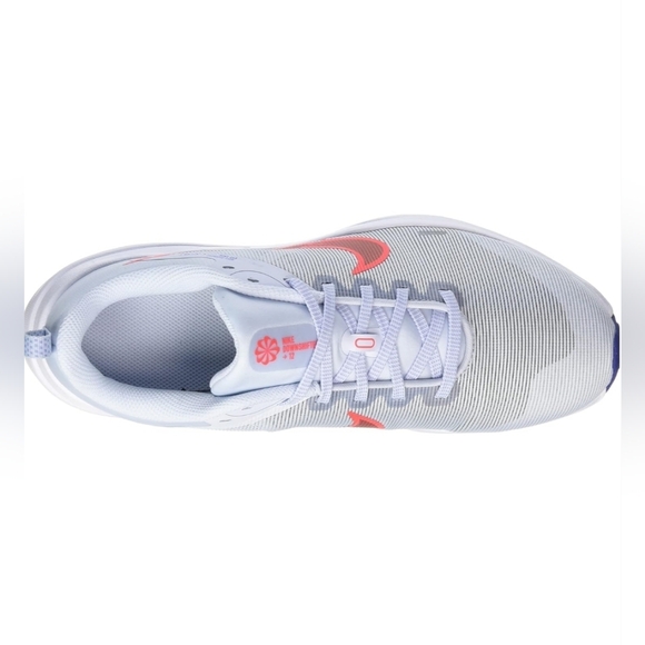 NWT Nike Downshifter 12 Men's Running Shoes Grey Crimson Size 9.5 - Picture 5 of 12